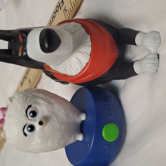 : 10 pc lot The Secret Life of Pets Burger King and McDonald’s toys - Picture 10 of 16